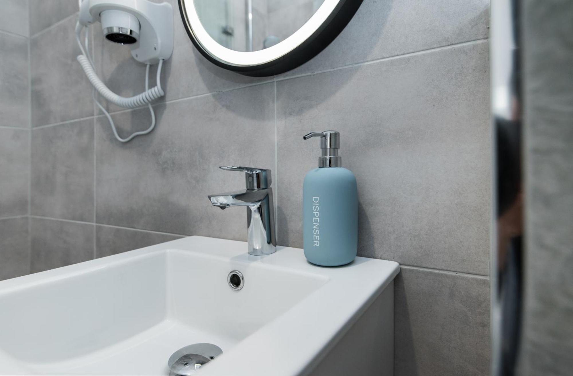 Apartament Dworcowa 24 Gliwice Bagian luar foto